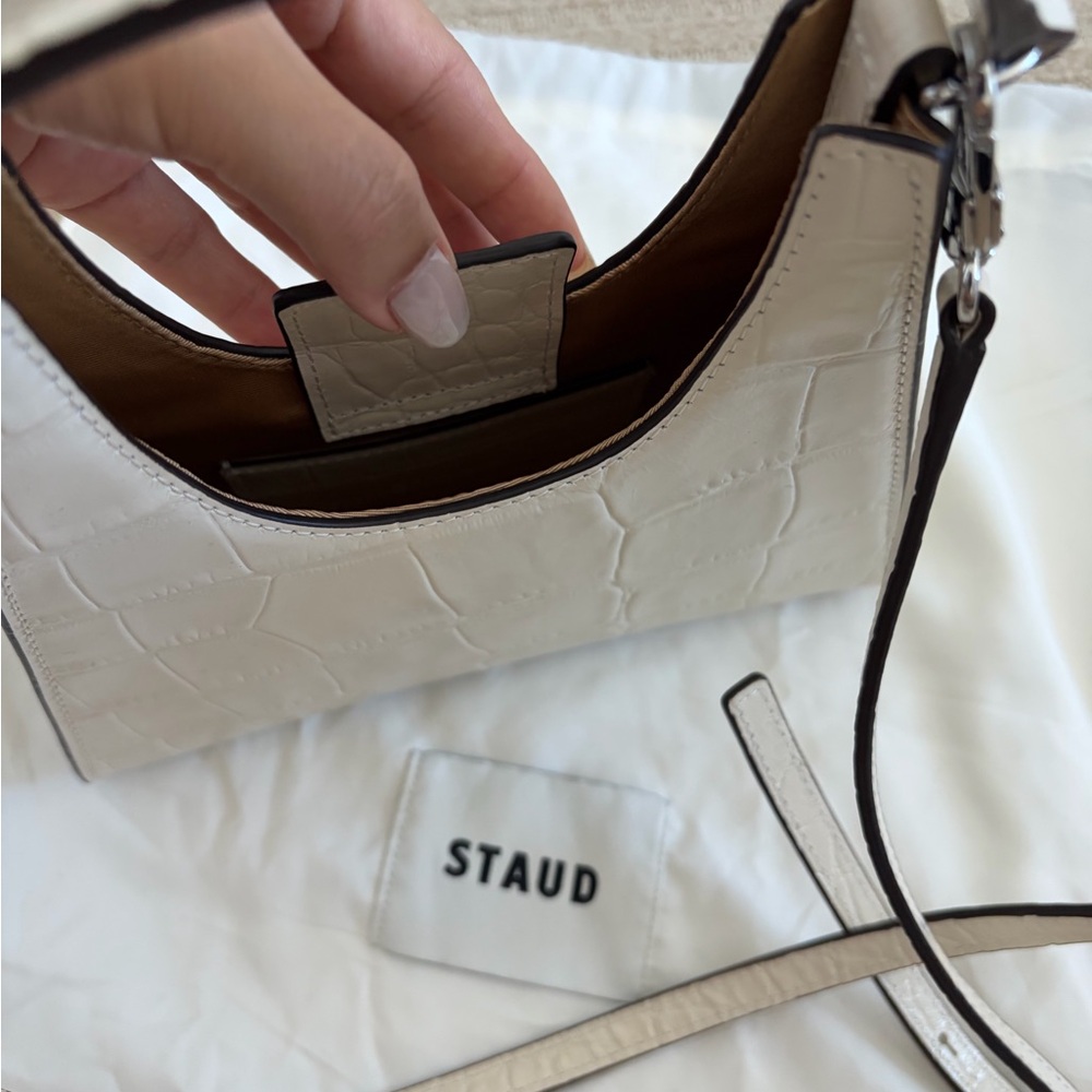 STAUD Rey White Croc-Embossed Leather Shoulder Bag - Excellent Condition - Picture 3 of 7